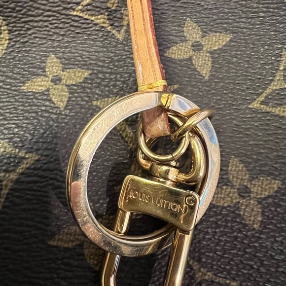 💯 Authentic LOUIS VUITTON Artsy MM monogram bag purse tote - Picture 9 of 16